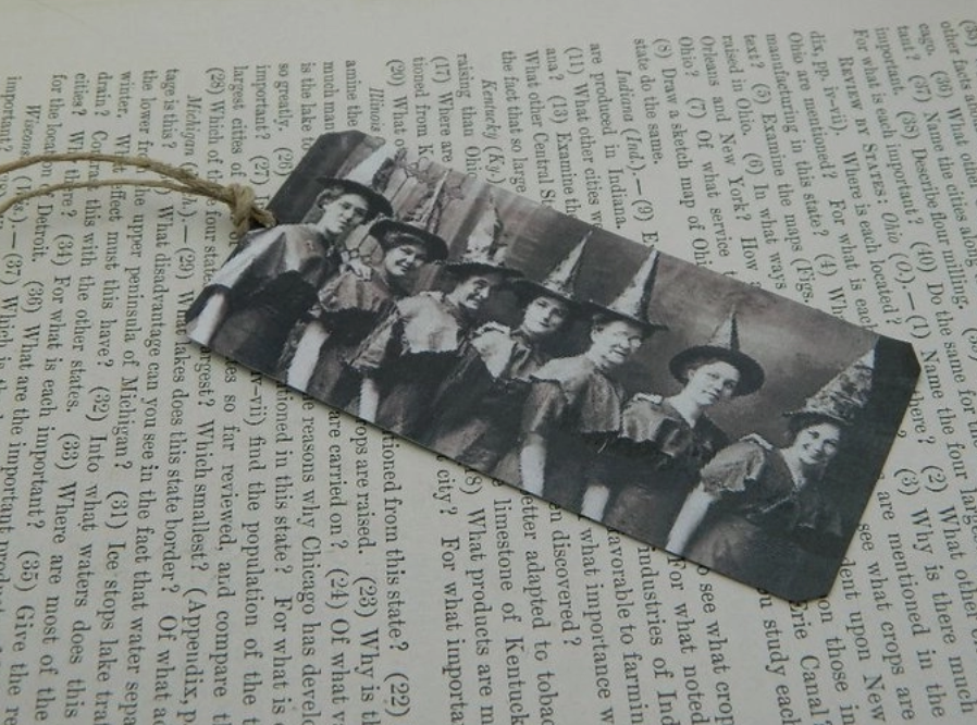 Victorian Witches Tin Bookmark